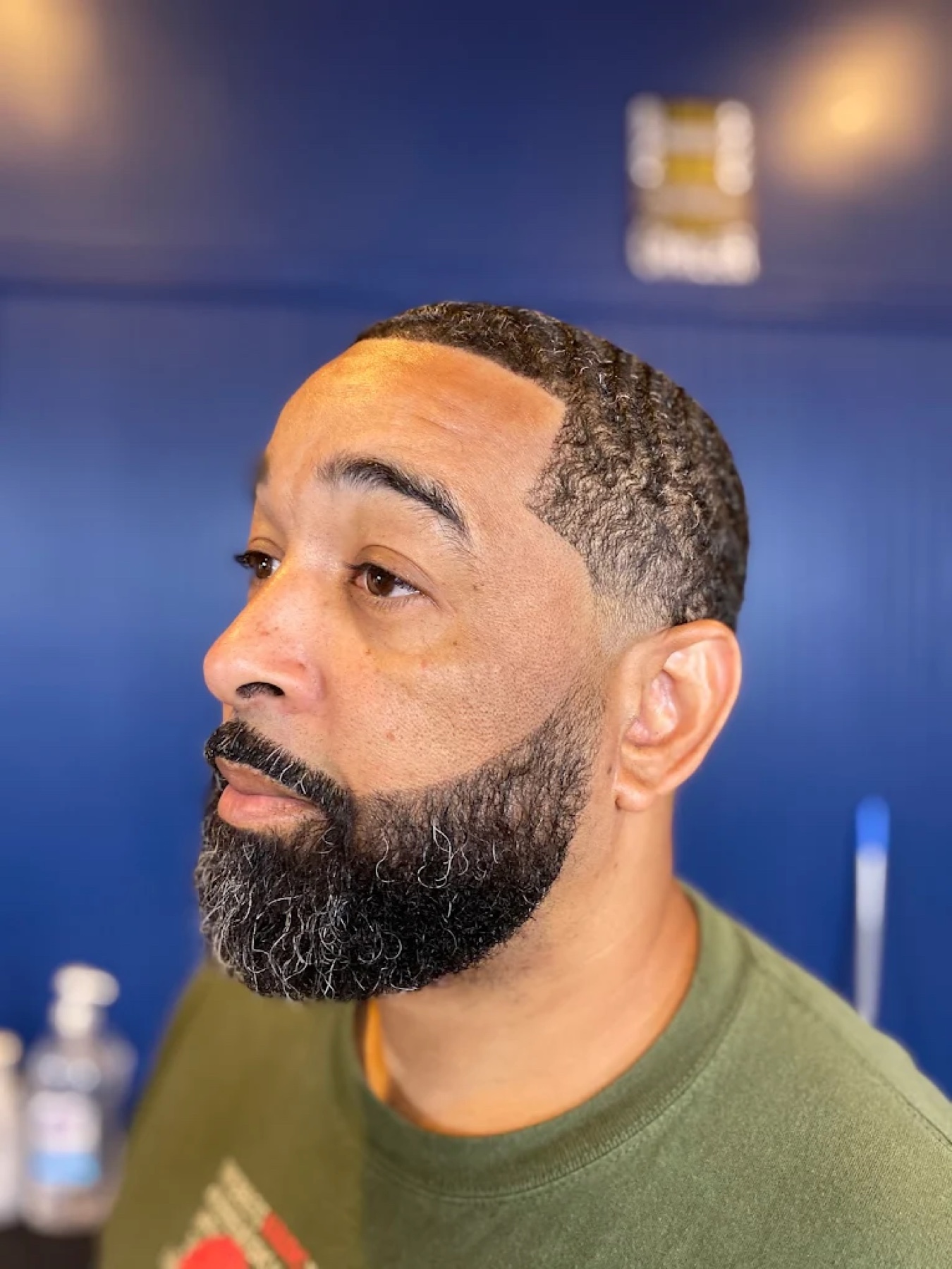 Proud Pops haircut and beard portfolio image 11